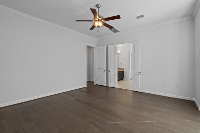 208 Lodestone LN, Austin, TX 78738