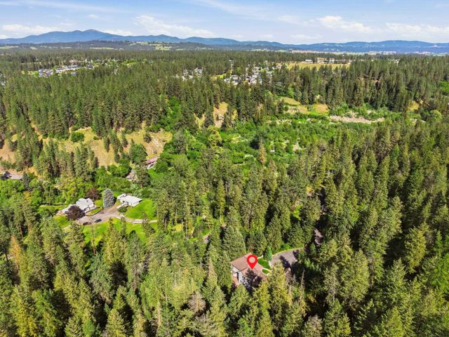 14607 N Shady Slope Rd, Spokane, WA 99208