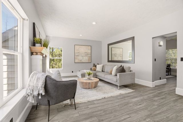 14607 N Shady Slope Rd, Spokane, WA 99208