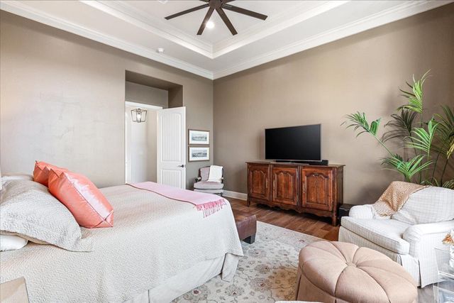 1116 Watercliffe DR, Lago Vista, TX 78645