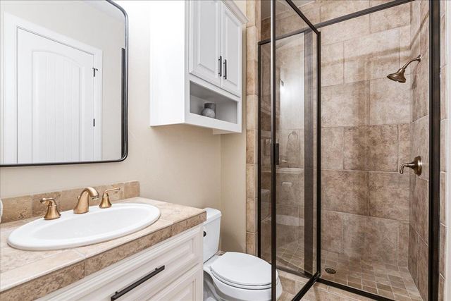 1116 Watercliffe DR, Lago Vista, TX 78645