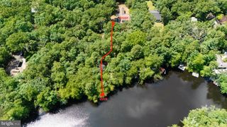 42 W LAKE RD, Medford, NJ 08055
