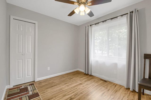 1431 Sumter Avenue N, Golden Valley, MN 55427