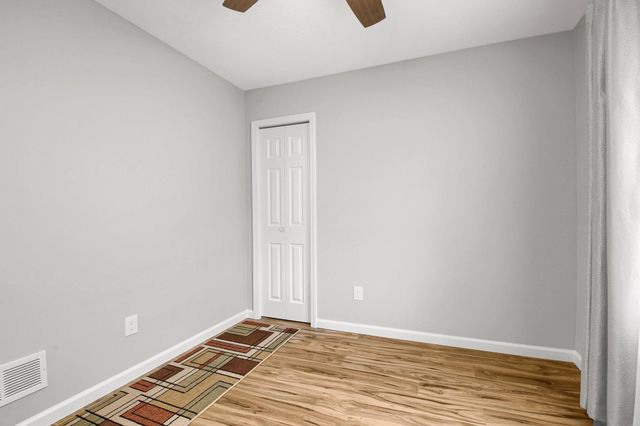 1431 Sumter Avenue N, Golden Valley, MN 55427