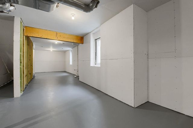 1431 Sumter Avenue N, Golden Valley, MN 55427