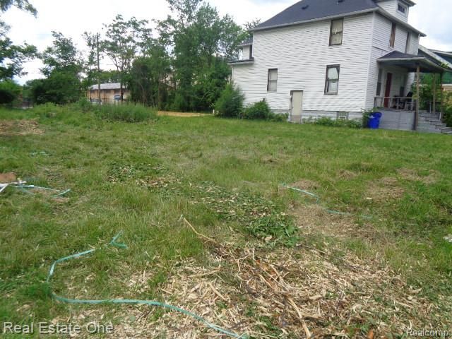 6151 Stanton Street, Detroit, MI 48208