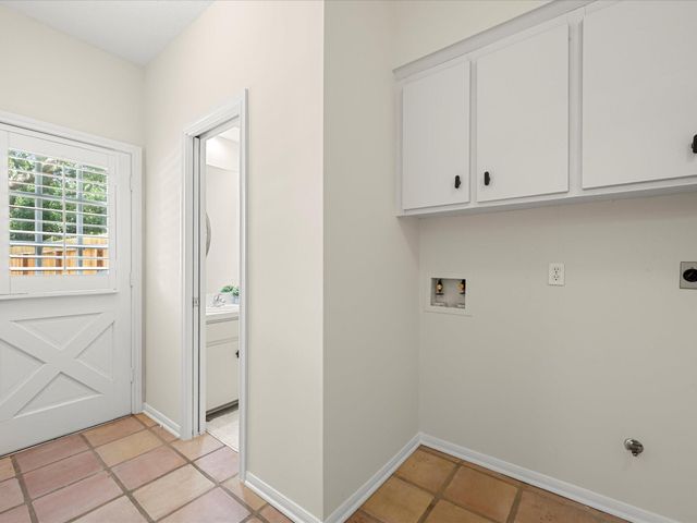 1735 Hodge Lake Lane, Sugar Land, TX 77478