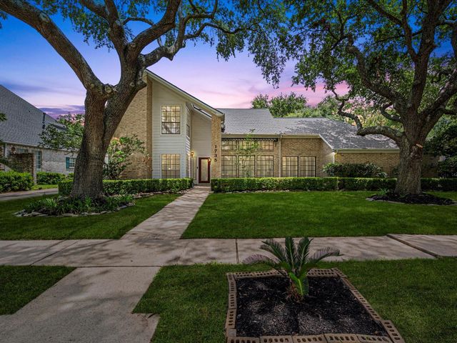 1735 Hodge Lake Lane, Sugar Land, TX 77478