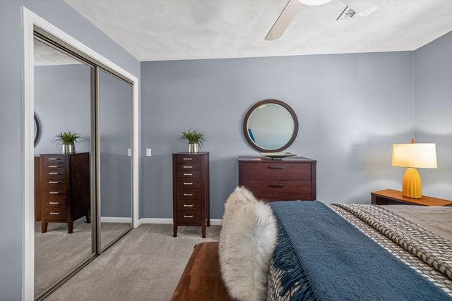 22 Mcrayne Hill Rd, Billerica, MA 01821