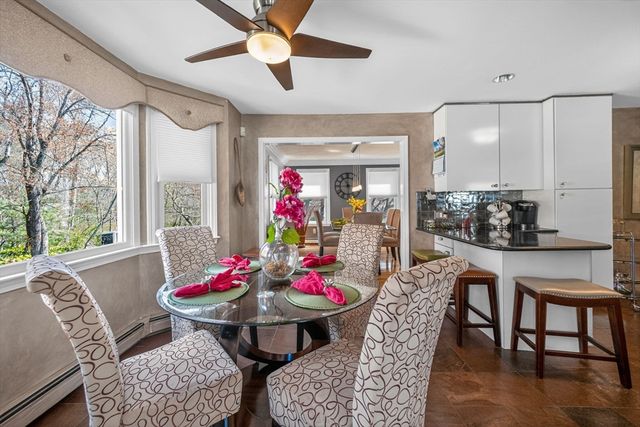 22 Mcrayne Hill Rd, Billerica, MA 01821