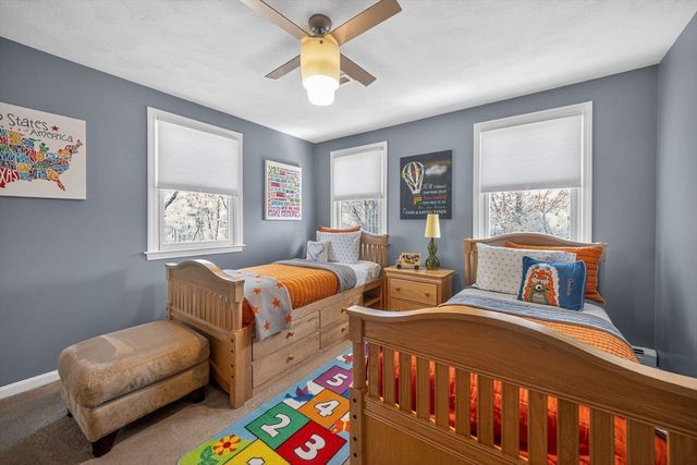22 Mcrayne Hill Rd, Billerica, MA 01821