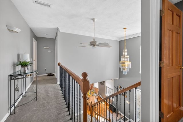 22 Mcrayne Hill Rd, Billerica, MA 01821