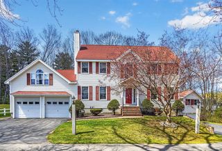 22 Mcrayne Hill Rd, Billerica, MA 01821