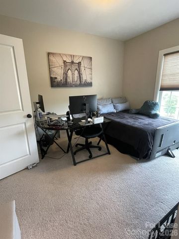 9428 Kings Parade Boulevard, Charlotte, NC 28273