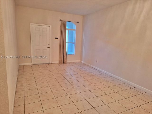 5770 NW 113th Pl 0, Doral, FL 33178