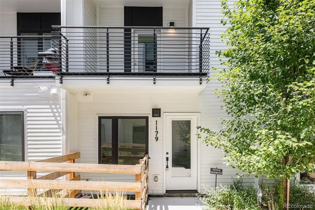 1179 S Reed Way, Lakewood, CO 80232