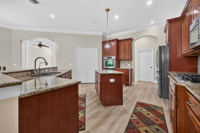 5112 ABISHER WOOD LANE, Brandon, FL 33511
