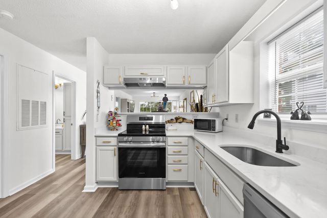 4251 Villas Dr Unit 306, Little River, SC 29566
