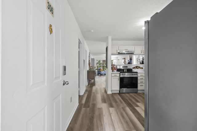 4251 Villas Dr Unit 306, Little River, SC 29566