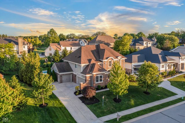 10589 Geist View Drive, Fishers, IN 46055