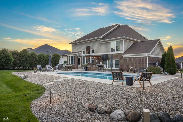 10589 Geist View Drive, Fishers, IN 46055