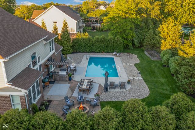10589 Geist View Drive, Fishers, IN 46055