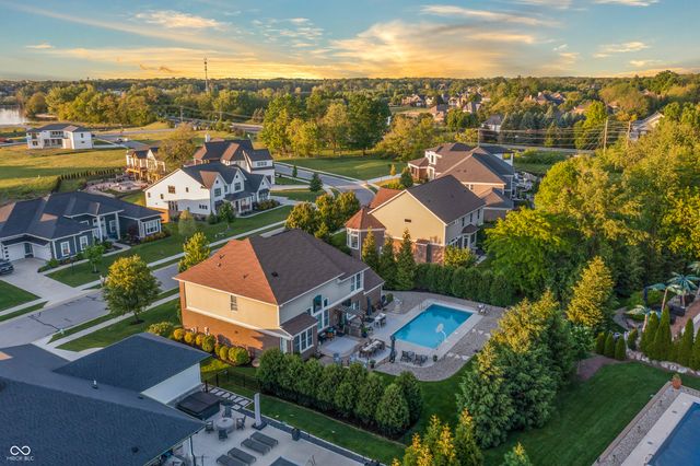 10589 Geist View Drive, Fishers, IN 46055