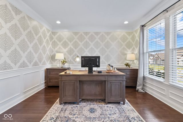 10589 Geist View Drive, Fishers, IN 46055