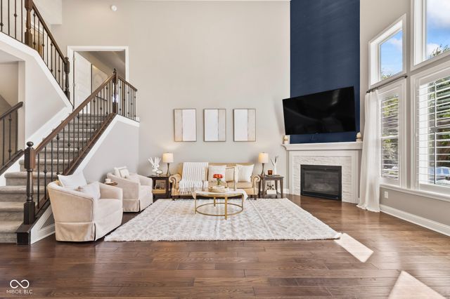 10589 Geist View Drive, Fishers, IN 46055