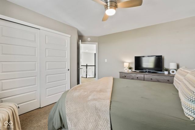 10589 Geist View Drive, Fishers, IN 46055