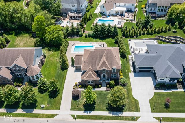 10589 Geist View Drive, Fishers, IN 46055