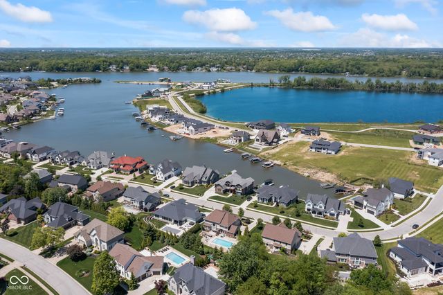 10589 Geist View Drive, Fishers, IN 46055