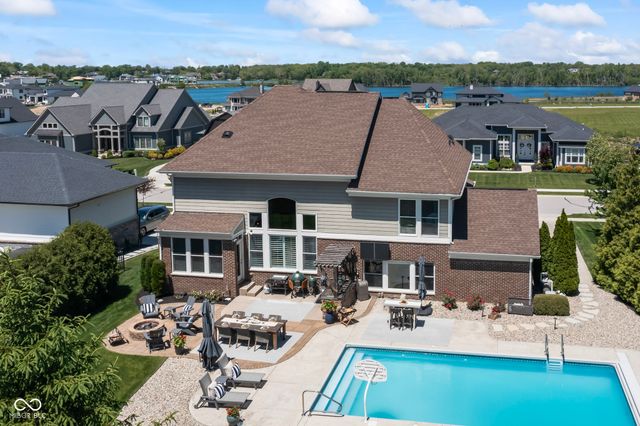 10589 Geist View Drive, Fishers, IN 46055