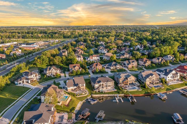 10589 Geist View Drive, Fishers, IN 46055