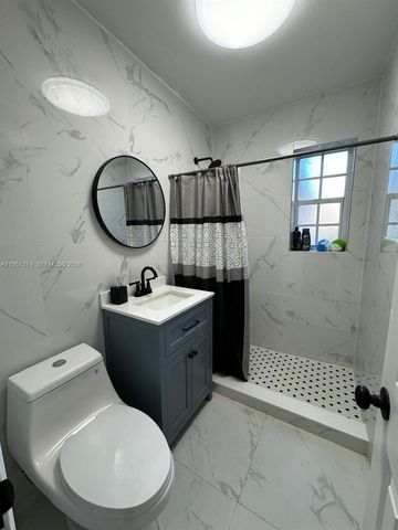 635 N 28th Ave, Hollywood, FL 33020