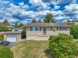 81 Mountain View St, North Union Twp, PA 15401