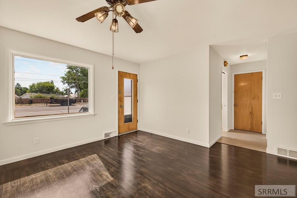 Image 20 of property listing at 1486 E 16th Street, Idaho Falls, ID 83404