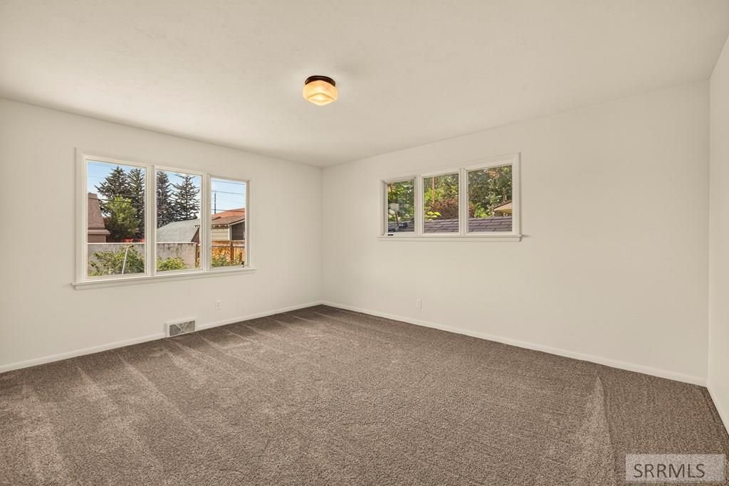 Image 24 of property listing at 1486 E 16th Street, Idaho Falls, ID 83404