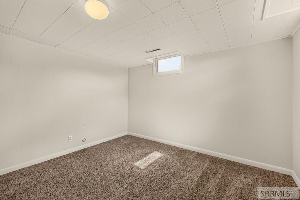 Image 35 of property listing at 1486 E 16th Street, Idaho Falls, ID 83404