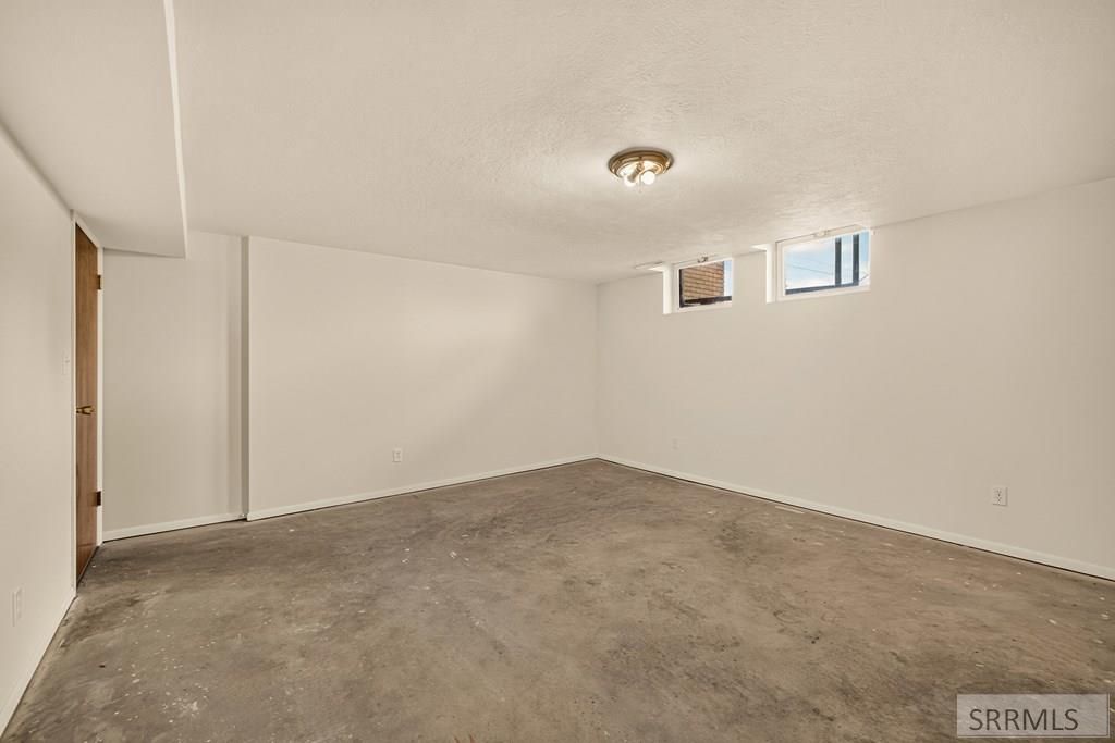 Image 39 of property listing at 1486 E 16th Street, Idaho Falls, ID 83404