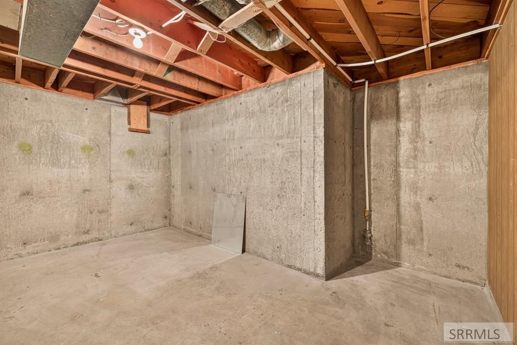Image 44 of property listing at 1486 E 16th Street, Idaho Falls, ID 83404