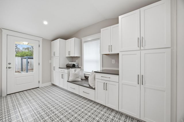 1173 Carter Avenue, Mount Pleasant, SC 29464