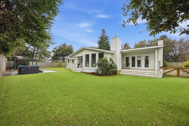 1173 Carter Avenue, Mount Pleasant, SC 29464