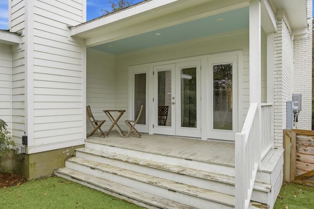 1173 Carter Avenue, Mount Pleasant, SC 29464