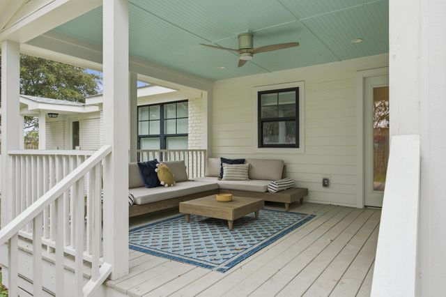 1173 Carter Avenue, Mount Pleasant, SC 29464