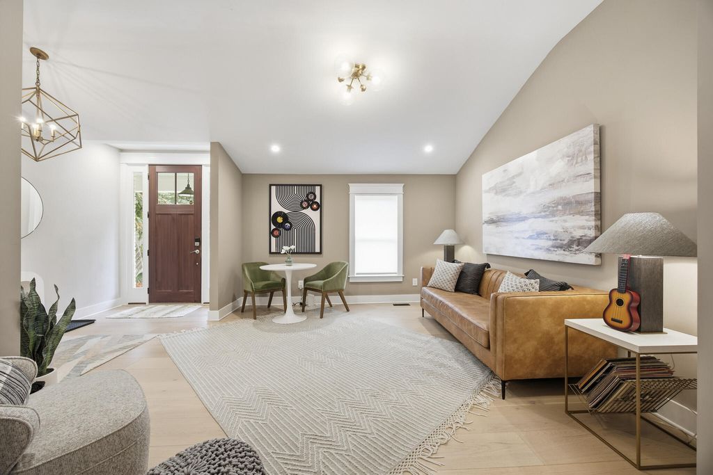 Image 28 of property listing at 1173 Carter Avenue, Mount Pleasant, SC 29464