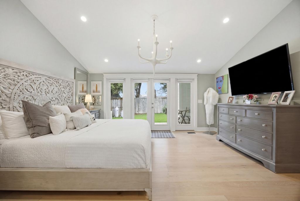 Image 32 of property listing at 1173 Carter Avenue, Mount Pleasant, SC 29464