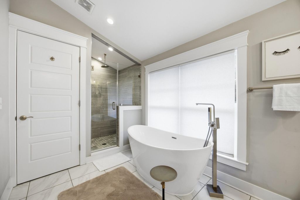 Image 40 of property listing at 1173 Carter Avenue, Mount Pleasant, SC 29464