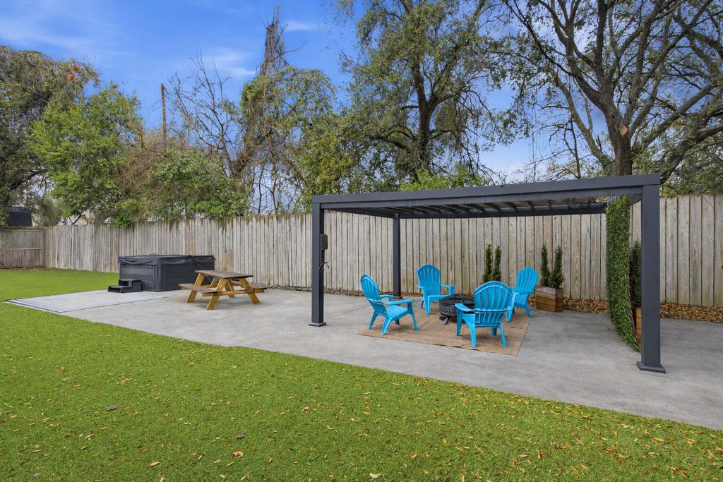 Image 48 of property listing at 1173 Carter Avenue, Mount Pleasant, SC 29464