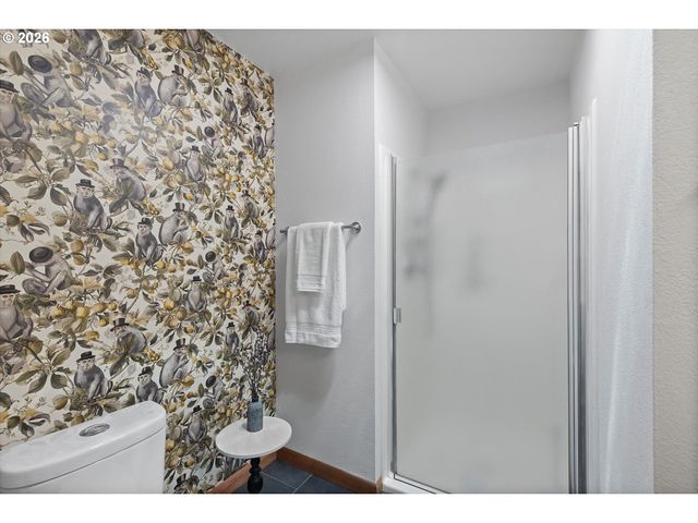 830 Sw DOLORES Dr, Waldport, OR 97394